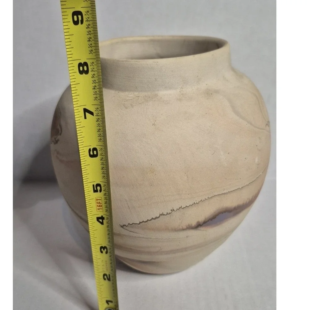 Vintage Nemadji Pottery Vase Swirl Art Pottery Minnesota Signed Indian River